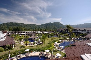 Kamala Beach Resort 