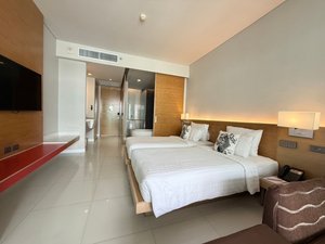 Hotel THE MARINA PHUKET wakacje