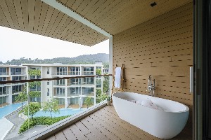 Hotel WYNDHAM GRAND NAI HARN BEACH PHUKET wakacje