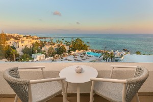 Hotel ROYAL AZUR wakacje