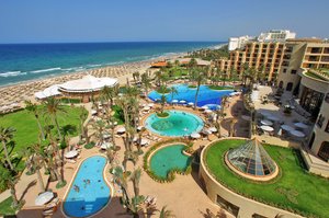 Movenpick Resort & Marine Spa ***** (*****)