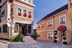 Hotel ALMINA wakacje