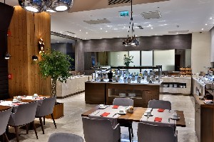 Hotel DOSSO DOSSI HOTELS DOWNTOWN wakacje