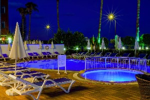 Hotel PARADOR BEACH HOTEL wakacje