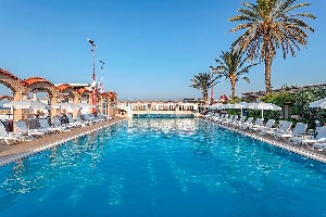 Hotel CLUB HOTEL SERA wakacje