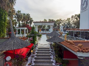 Hotel CLUB HOTEL SERA wakacje