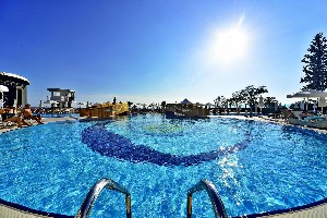 Hotel AZURA DELUXE wakacje