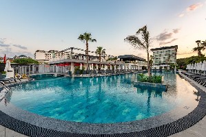 Hotel WHITE CITY RESORT wakacje