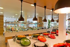 Hotel YALIHAN UNA wakacje