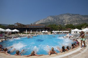 Hotel CRYSTAL FLORA BEACH wakacje