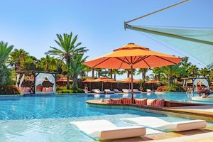 Hotel REGNUM CARYA wakacje