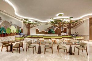 Hotel REGNUM THE CROWN wakacje