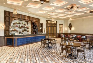 Hotel REGNUM THE CROWN wakacje