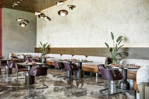 Hotel REGNUM THE CROWN wakacje