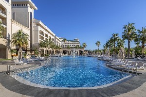 Hotel DOBEDAN EXCLUSIVE HOTEL & SPA wakacje