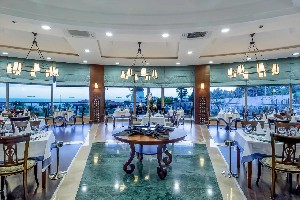 Hotel ALBA ROYAL wakacje