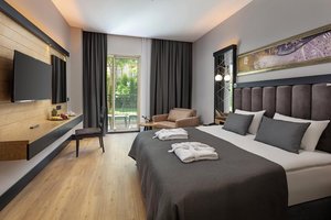 Hotel DOBEDAN BEACH RESORT COMFORT wakacje