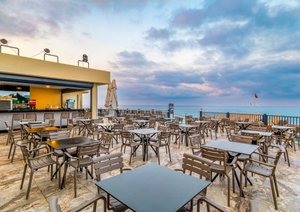 Hotel NOVA LIFE wakacje