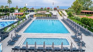 Hotel NOVA LIFE wakacje
