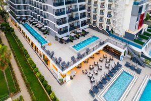 Hotel NOVA LIFE wakacje