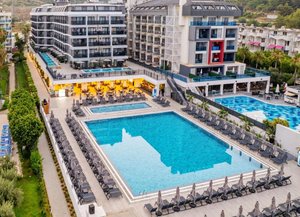 Hotel NOVA LIFE wakacje