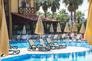 Hotel VILLA SIDE wakacje