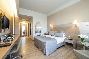 Hotel CONCORDE DE LUXE wakacje