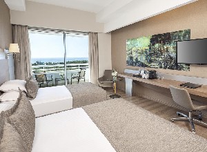 Hotel CONCORDE DE LUXE wakacje