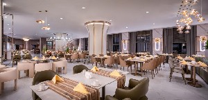 Hotel DELPHIN PALACE wakacje