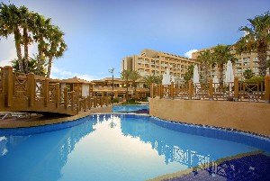 Hotel FAME RESIDENCE LARA SPA wakacje