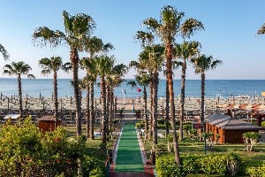 Hotel FAME RESIDENCE LARA SPA wakacje