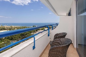 Hotel TITANIC DELUXE LARA wakacje