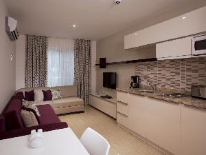 Hotel GREEN GARDEN RESORT & SPA wakacje