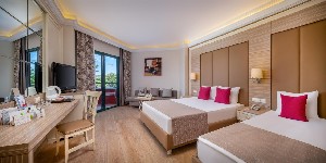 Hotel DELPHIN DELUXE wakacje