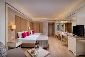 Hotel DELPHIN DELUXE wakacje