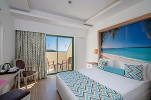 Hotel IZ FLOWER SIDE BEACH wakacje