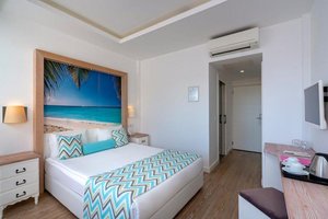 Hotel IZ FLOWER SIDE BEACH wakacje
