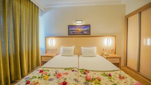 Hotel BIENO VENUS HOTEL & SPA wakacje