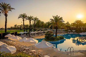 Hotel BLUE WATERS wakacje