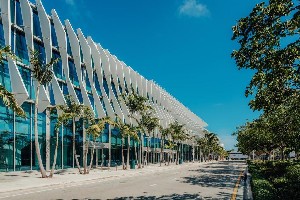 Hotel IBEROSTAR WAVES MIAMI BEACH wakacje