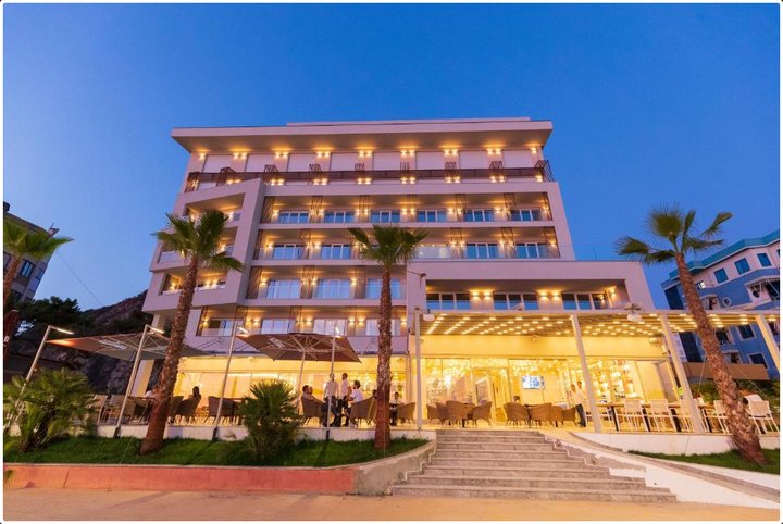 Hotel AMR wakacje