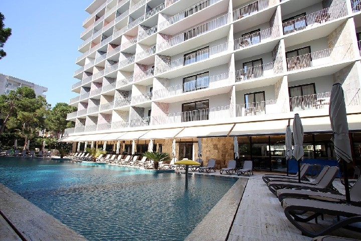 Hotel DURRES BAY wakacje