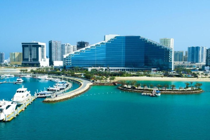 Hotel F1 GRAND PRIX - THE ART HOTEL & RESORT wakacje