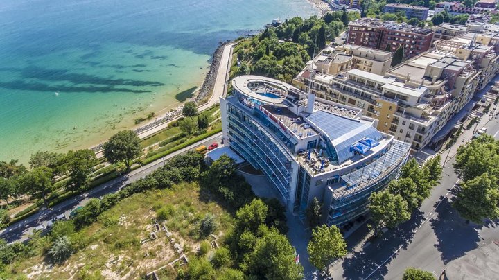 Hotel MARINA PALACE AFFILIATED BY MELIA (EX SOL MARINA PALACE) wakacje