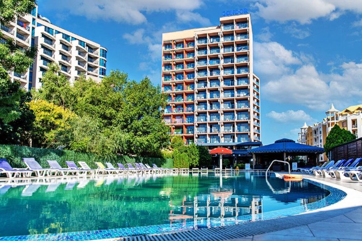 Hotel MPM CONDOR wakacje
