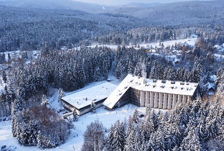 Hotel WELLNESS HOTEL SVORNOST wakacje