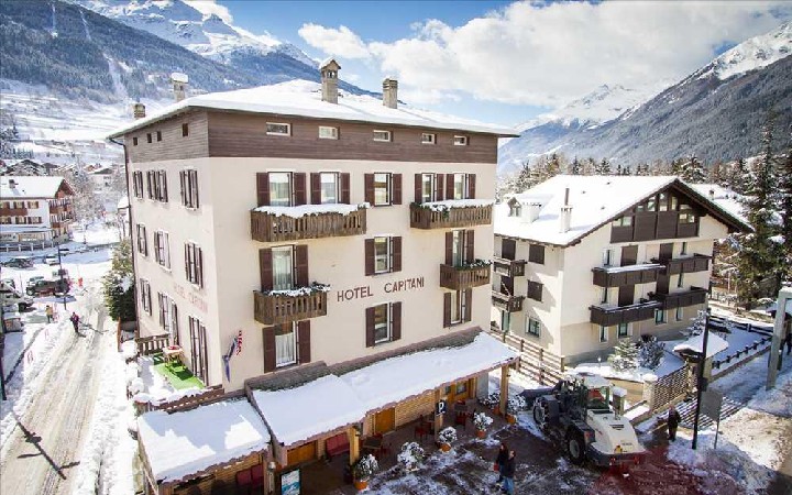 Hotel CAPITANI wakacje