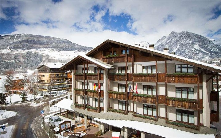 Hotel Derby wakacje