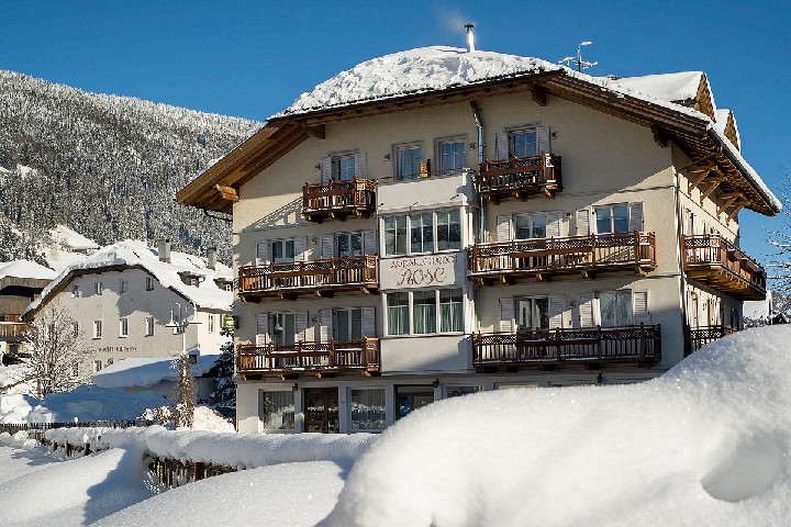 Hotel REZYDENCJA ROSE wakacje