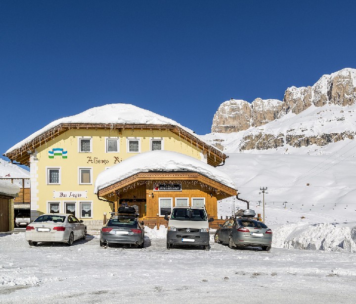 Hotel ALBERGO RISTORO LEZUO wakacje